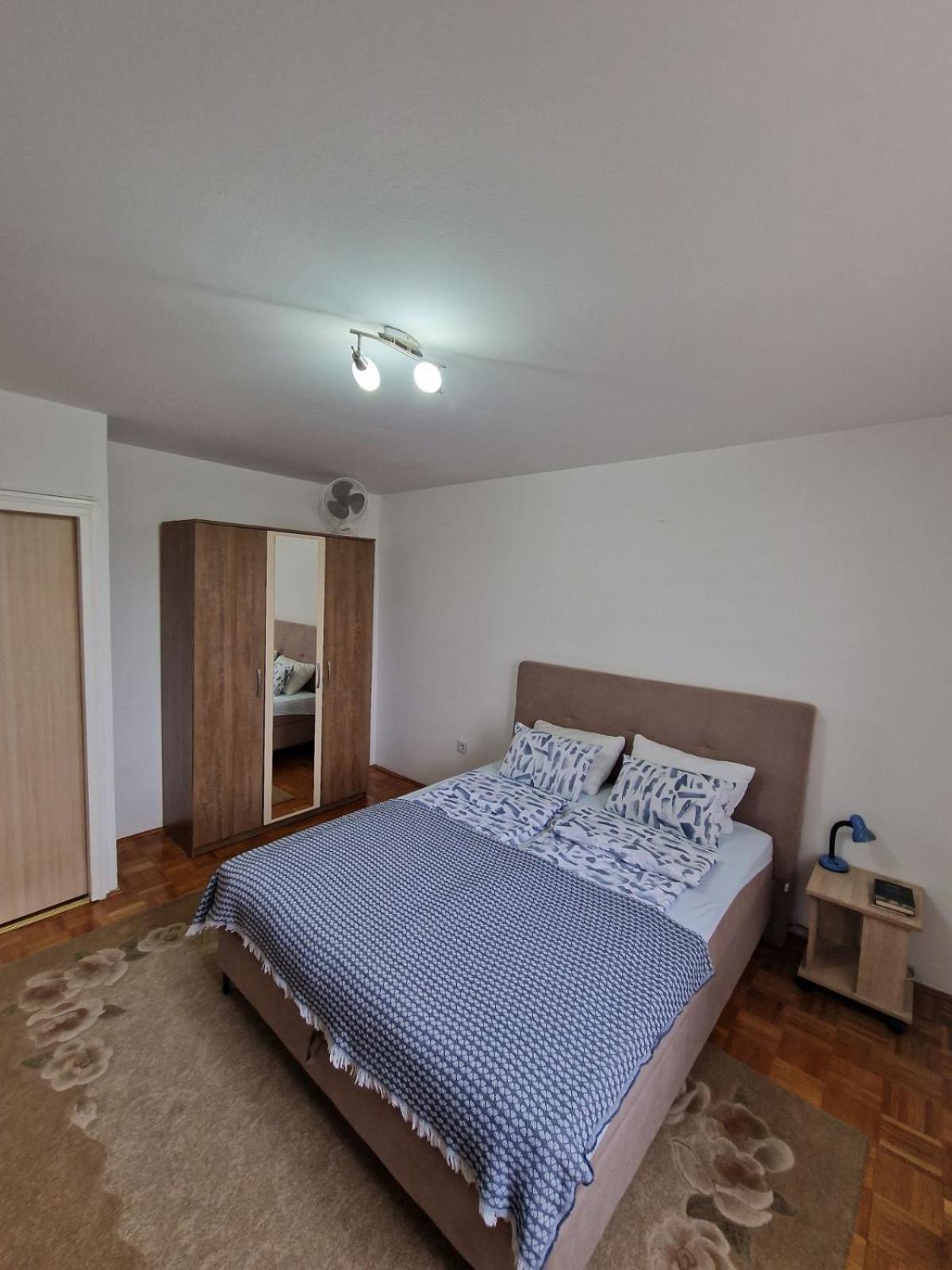 Apartma Becko *